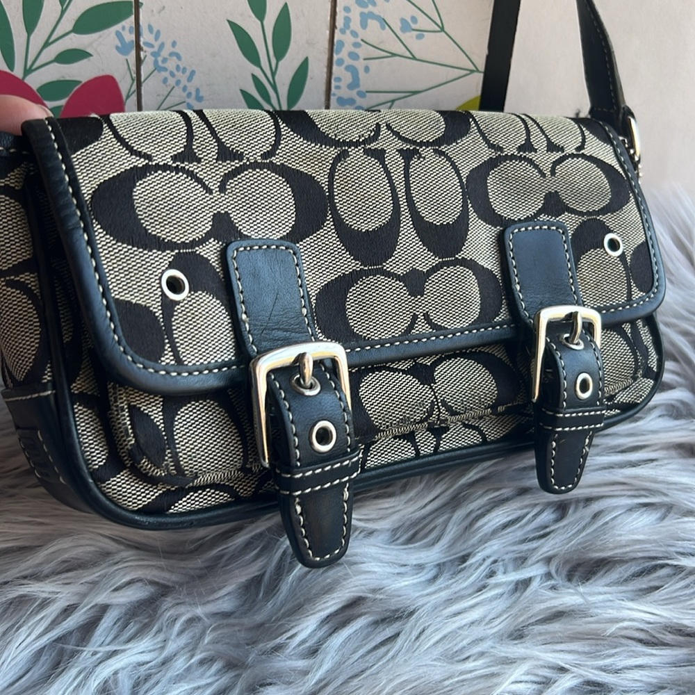 coach vintage signature C crossbody bag GUC - Picture 6 of 13